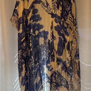 One Hundred Stars long Blue Willow Women's Kimono.